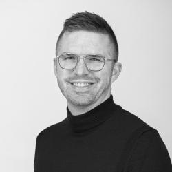  DOMINIK ROHR